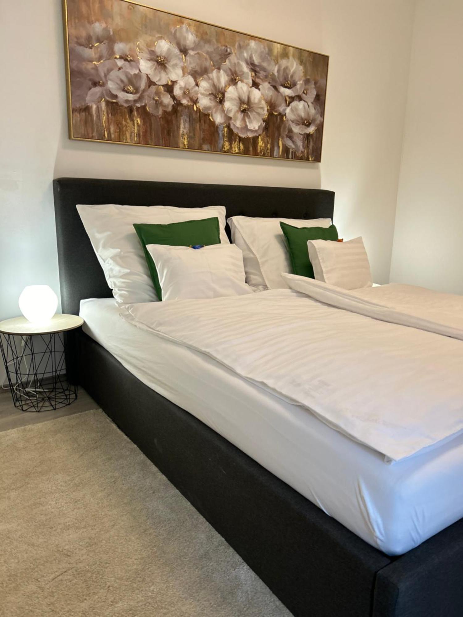 West Budapest-Edge Of Downtown-Free Parking Экстерьер фото