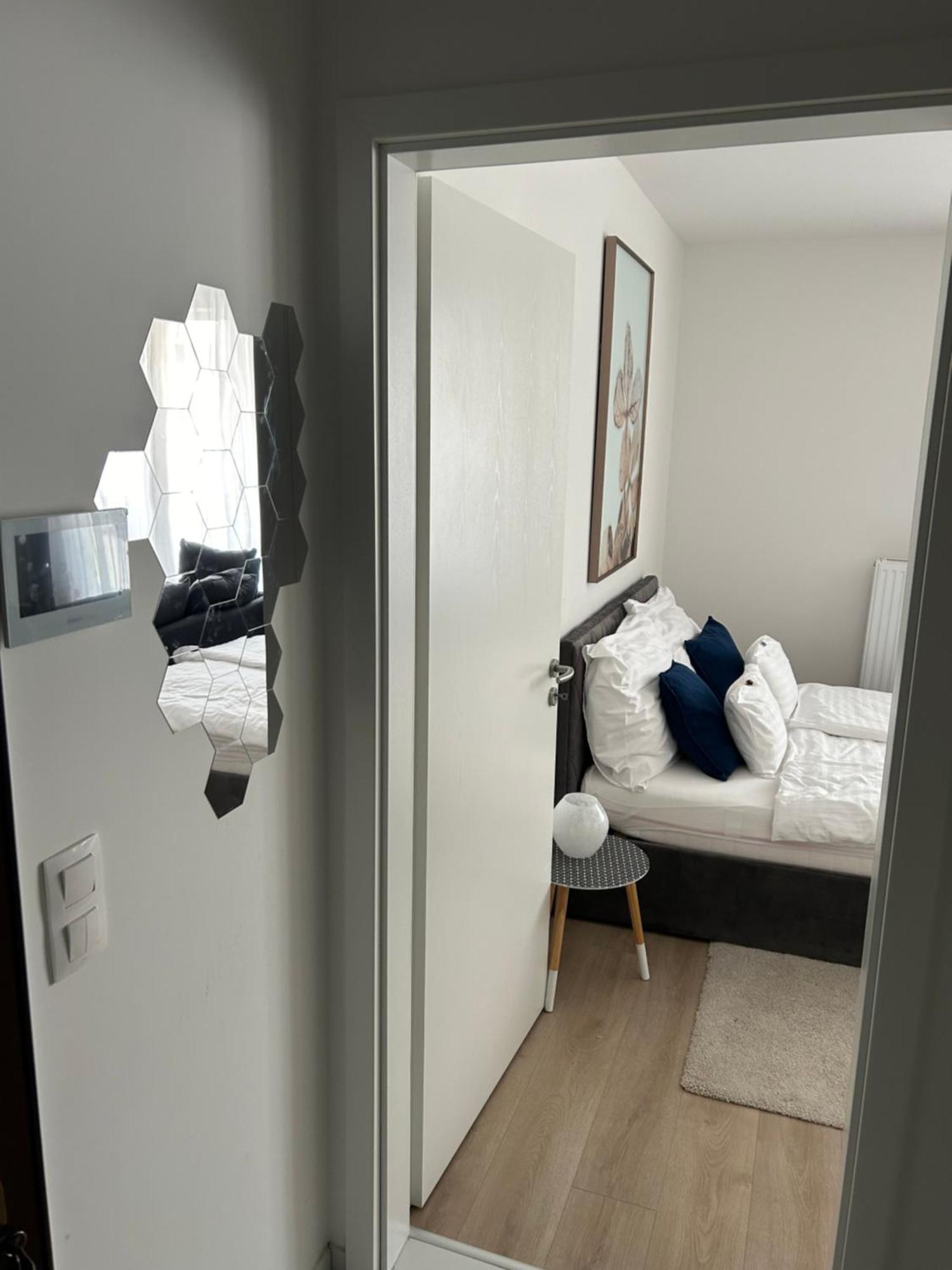 West Budapest-Edge Of Downtown-Free Parking Экстерьер фото