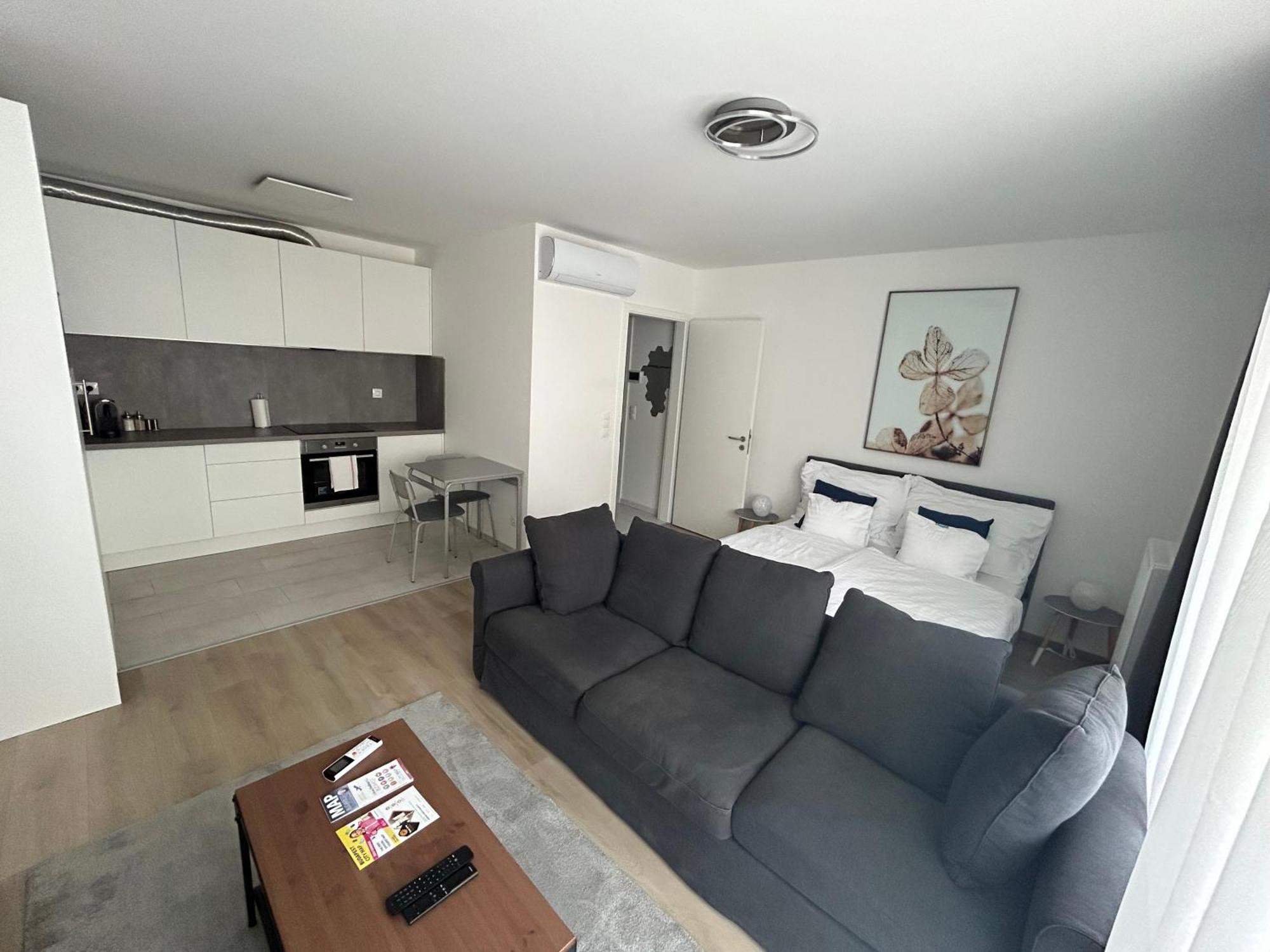 West Budapest-Edge Of Downtown-Free Parking Экстерьер фото