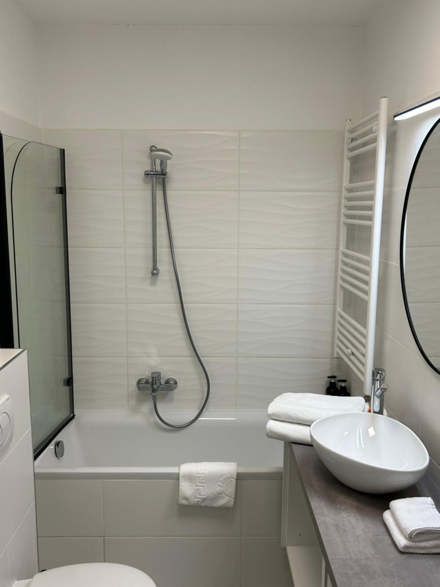West Budapest-Edge Of Downtown-Free Parking Экстерьер фото